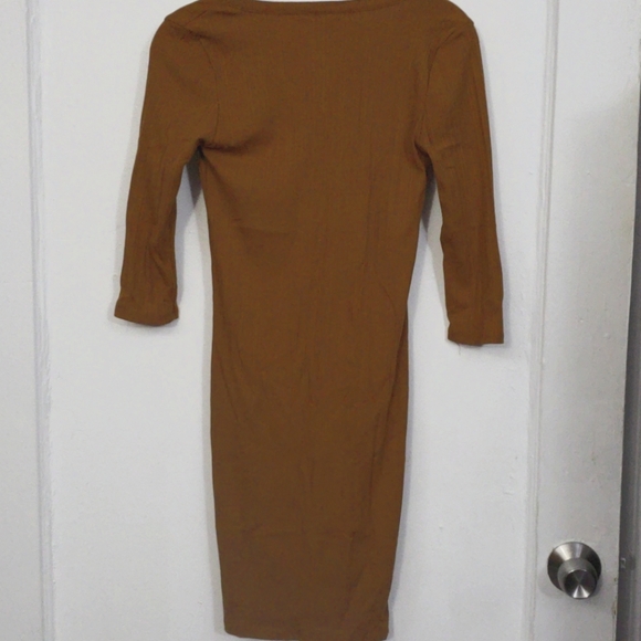 Pumpkin Spice Rust Midi Dress - Picture 5 of 5